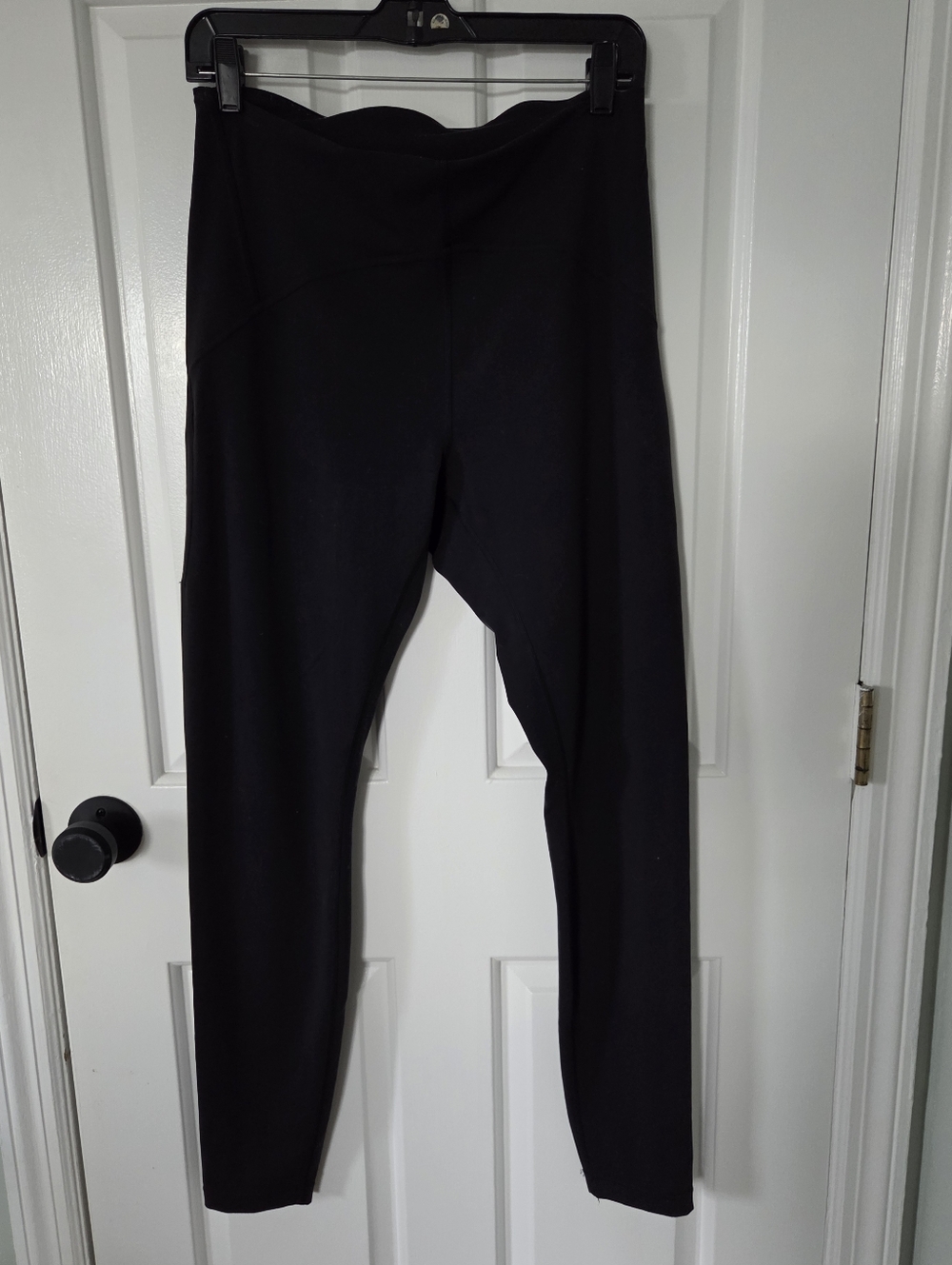 Lululemon InStill High Rise Legging - Picture 6 of 9